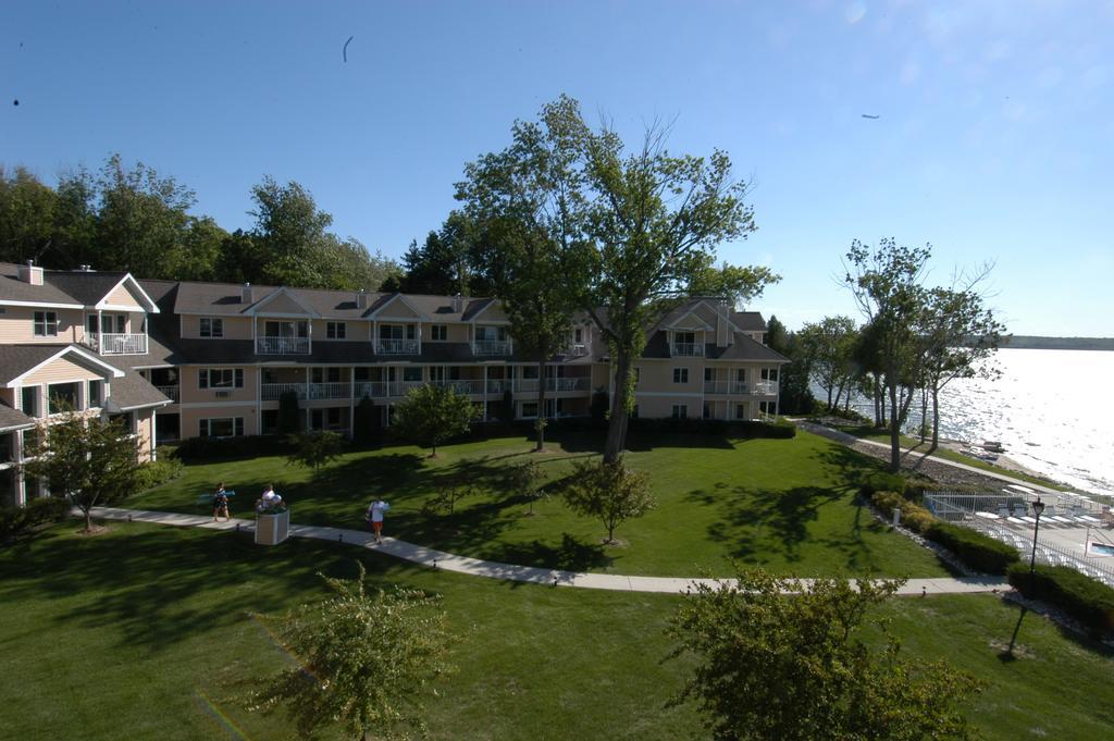 Westwood Shores Waterfront Resort Sturgeon Bay Exteriör bild