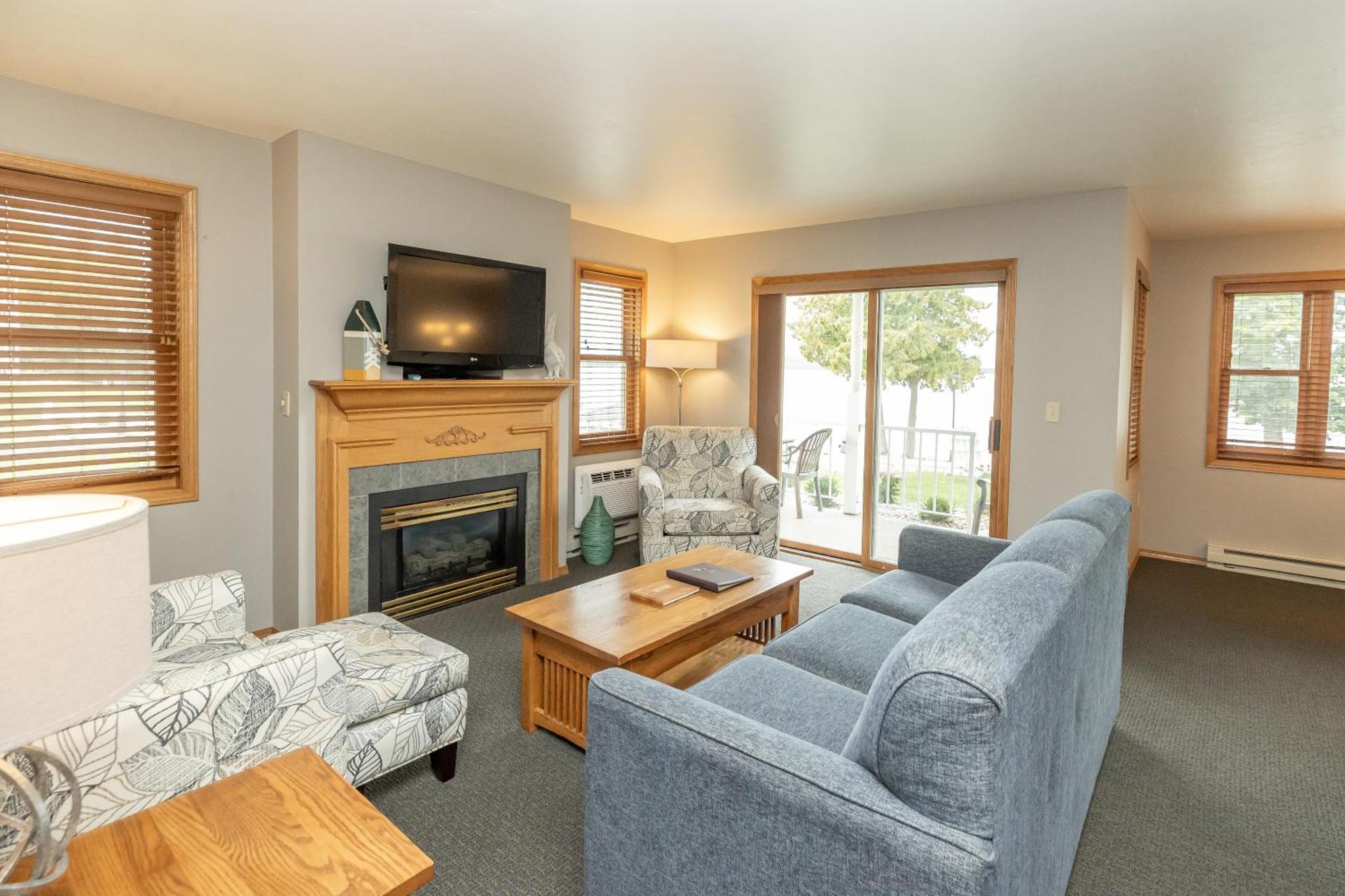 Westwood Shores Waterfront Resort Sturgeon Bay Exteriör bild