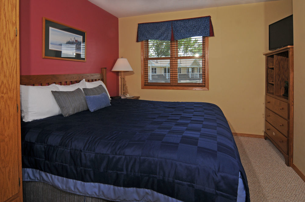 Westwood Shores Waterfront Resort Sturgeon Bay Exteriör bild